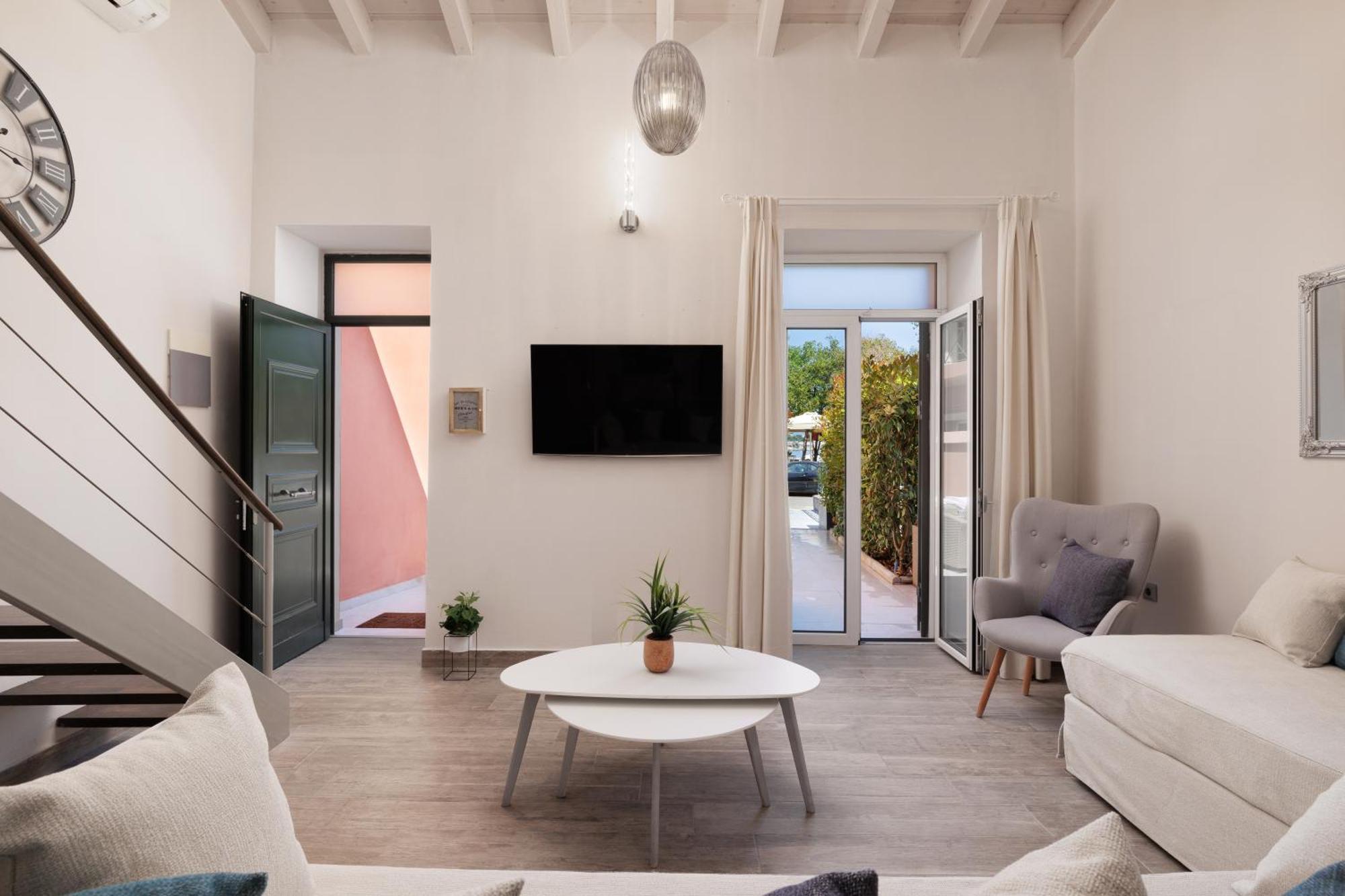 Corfu Town Luxury Studios -A Exterior photo